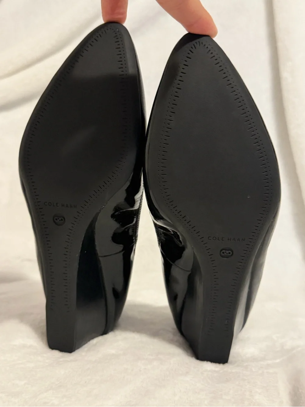 Cole Haan Womens Sadie Wedge Heels Size 6 Black Patent Leather Pointed Toe